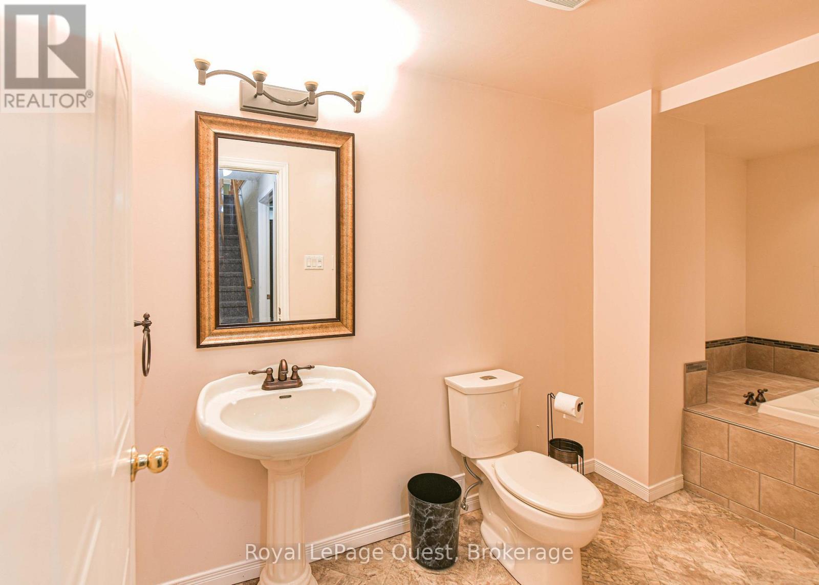 37 Ashton Street, Orillia, Ontario  L3V 7V5 - Photo 28 - S13820152