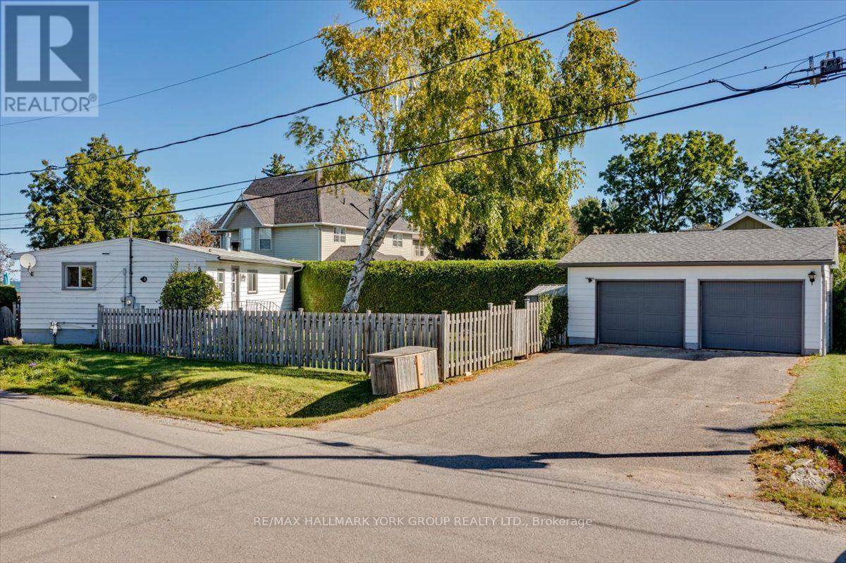 525 Lake Drive E, Georgina, Ontario  L0E 1S0 - Photo 31 - N13820198
