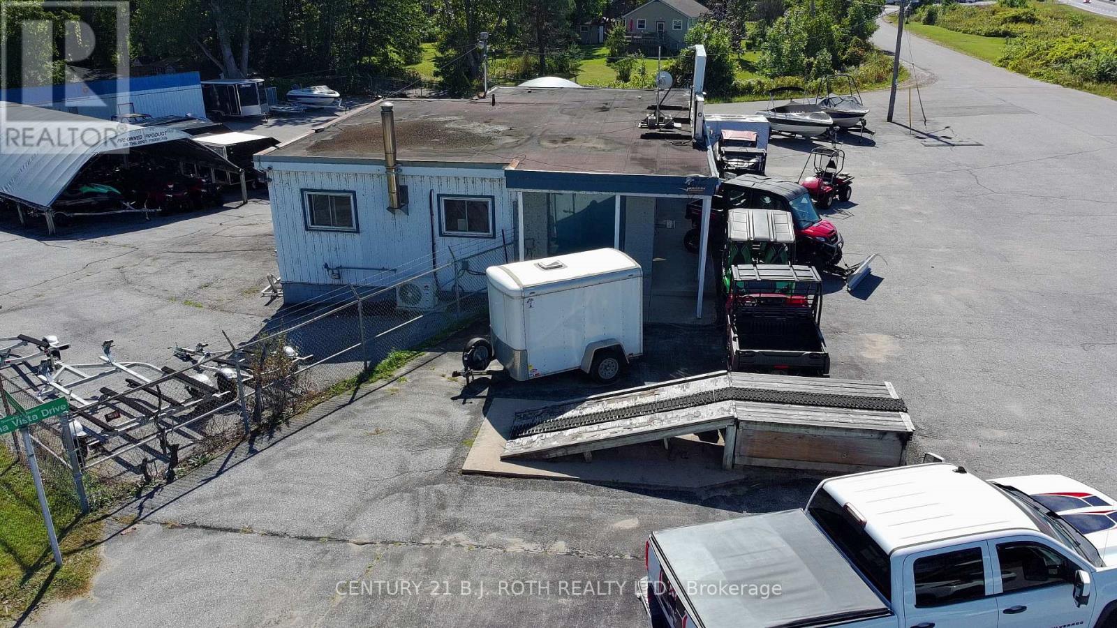 3363 Buena Vista Drive, Severn (West Shore), Ontario  L3V 0V9 - Photo 15 - S13820164