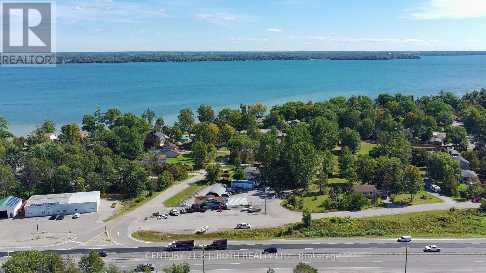 3363 Buena Vista Drive, Severn (West Shore), Ontario  L3V 0V9 - Photo 2 - S13820164