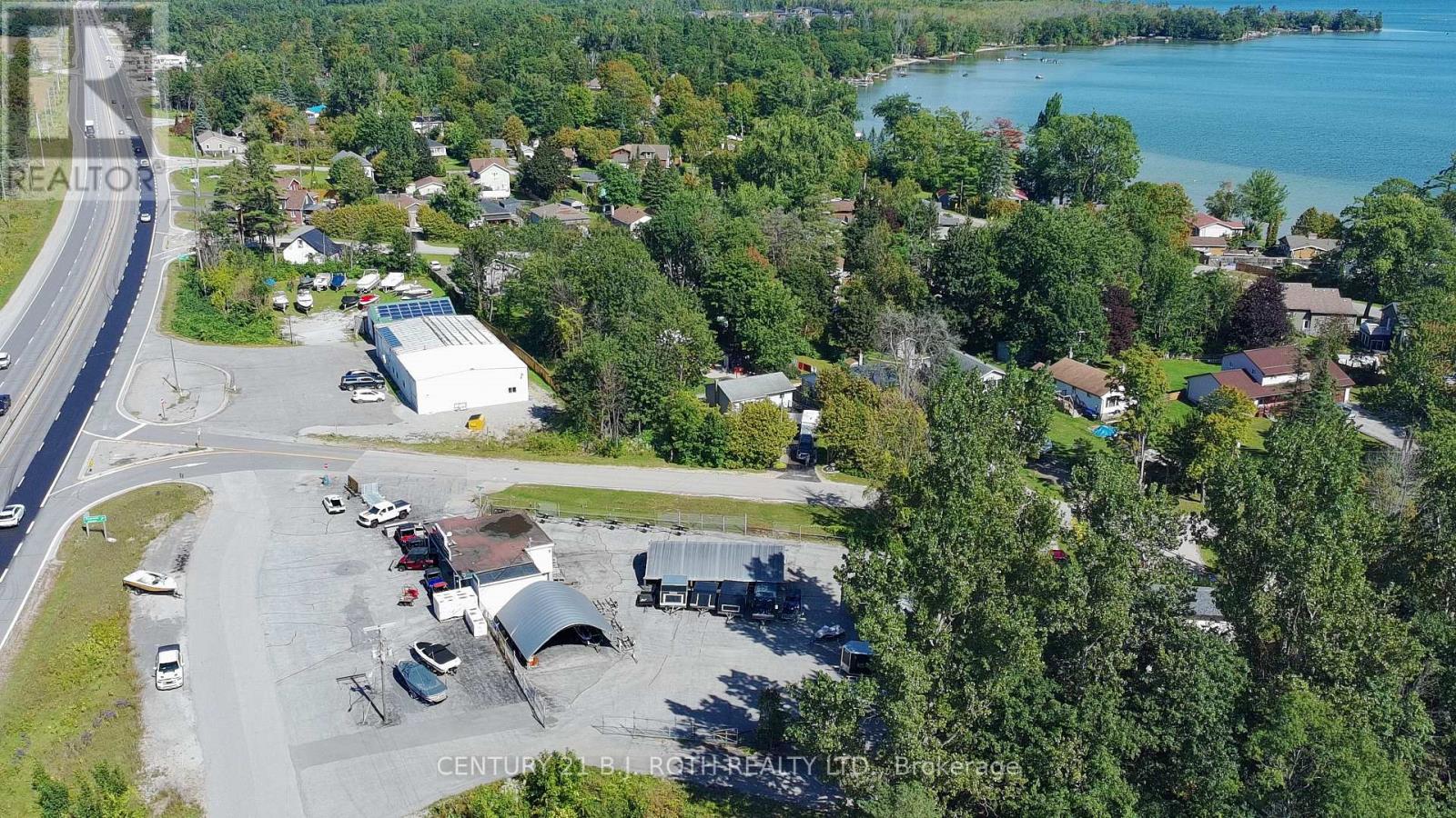 3363 Buena Vista Drive, Severn (West Shore), Ontario  L3V 0V9 - Photo 8 - S13820164