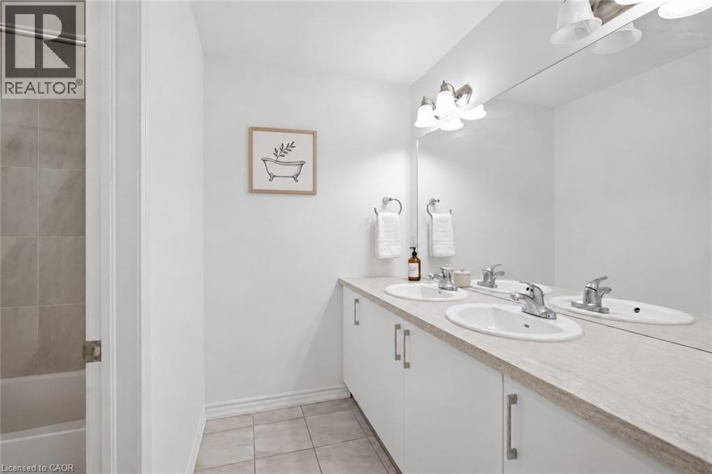 12 George Manor, Niagara-On-The-Lake, Ontario  L0S 1J0 - Photo 24 - 40866011