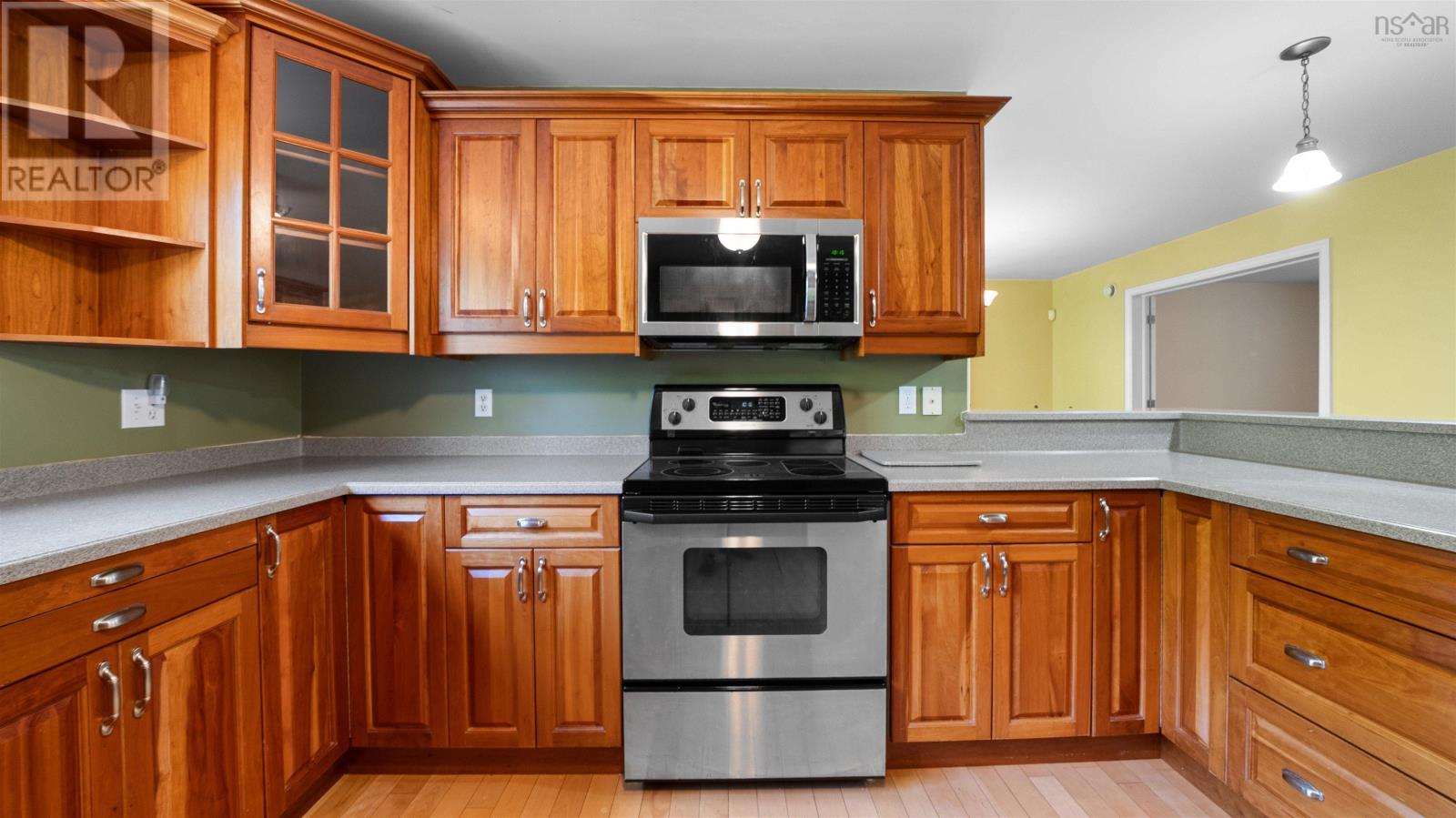 25 Hartland Drive photo 11