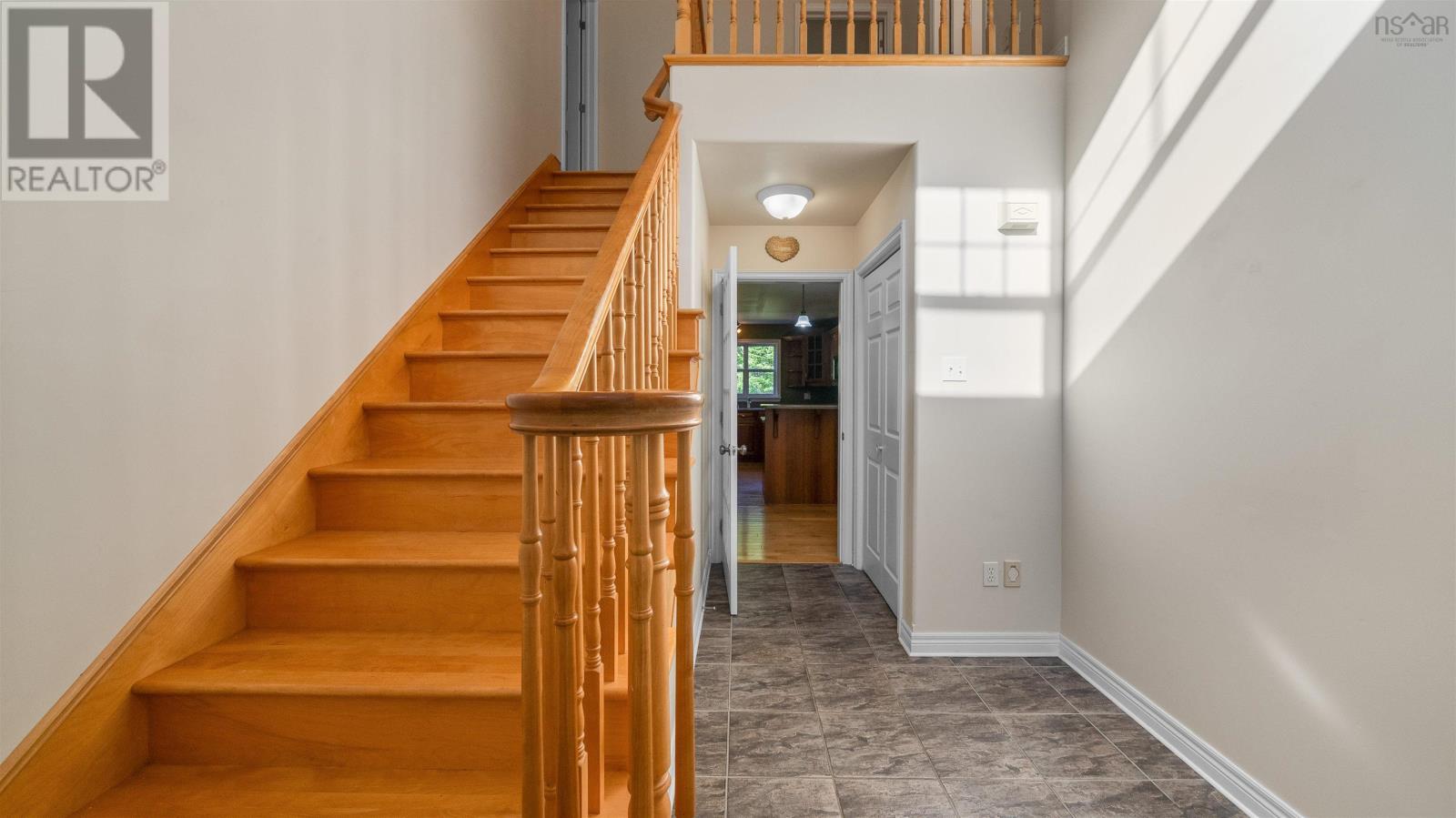25 Hartland Drive photo 27