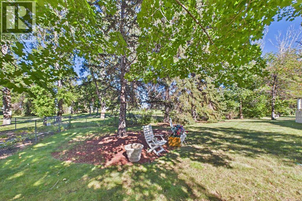 10716 Mapleshire Crescent SE photo 30