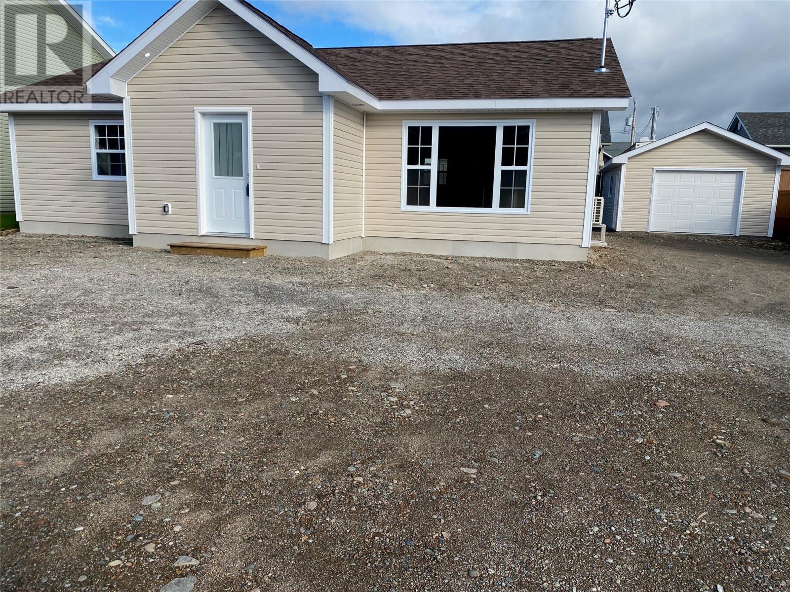 11 Green Drive, Stephenville — photo 3