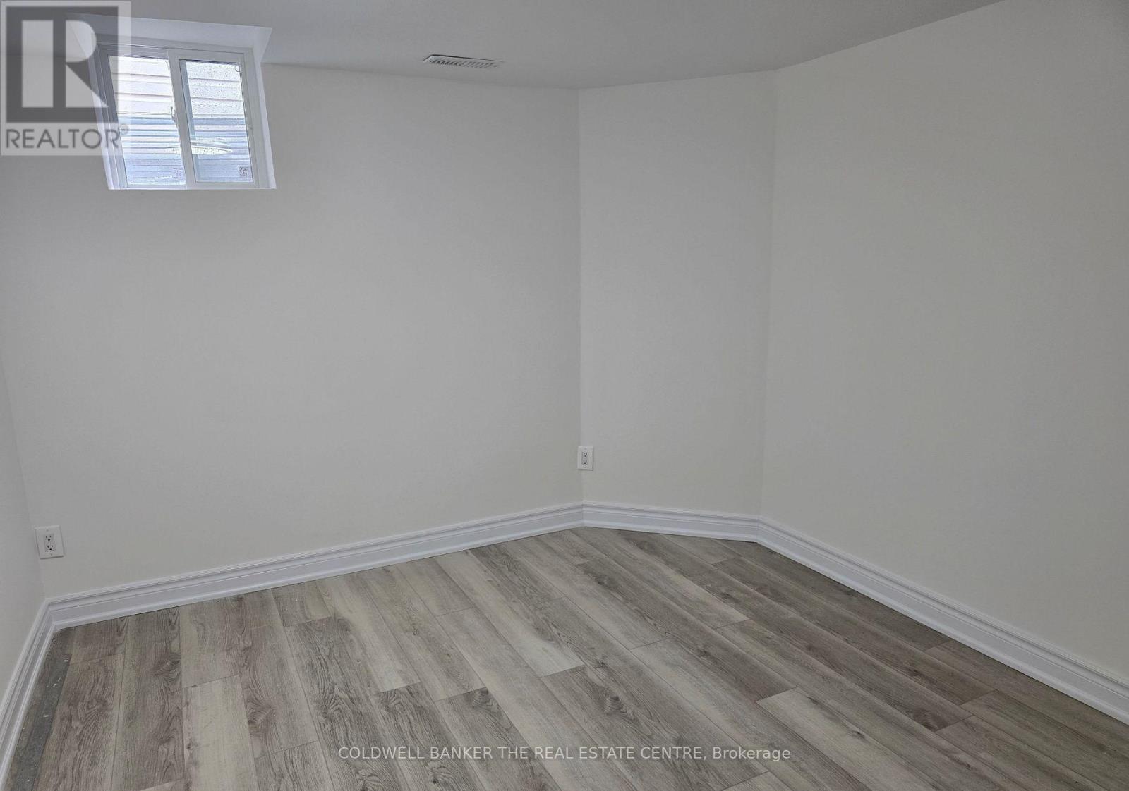 Lower - 95 Browning Trail, Barrie, Ontario L4N 6J4 - Photo 6 - S13663418