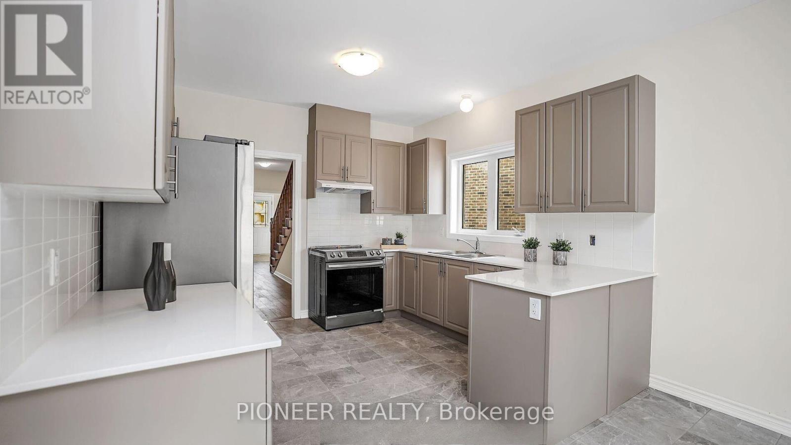 112 Palace Street, Thorold, Ontario  L2V 0J7 - Photo 18 - X13809768