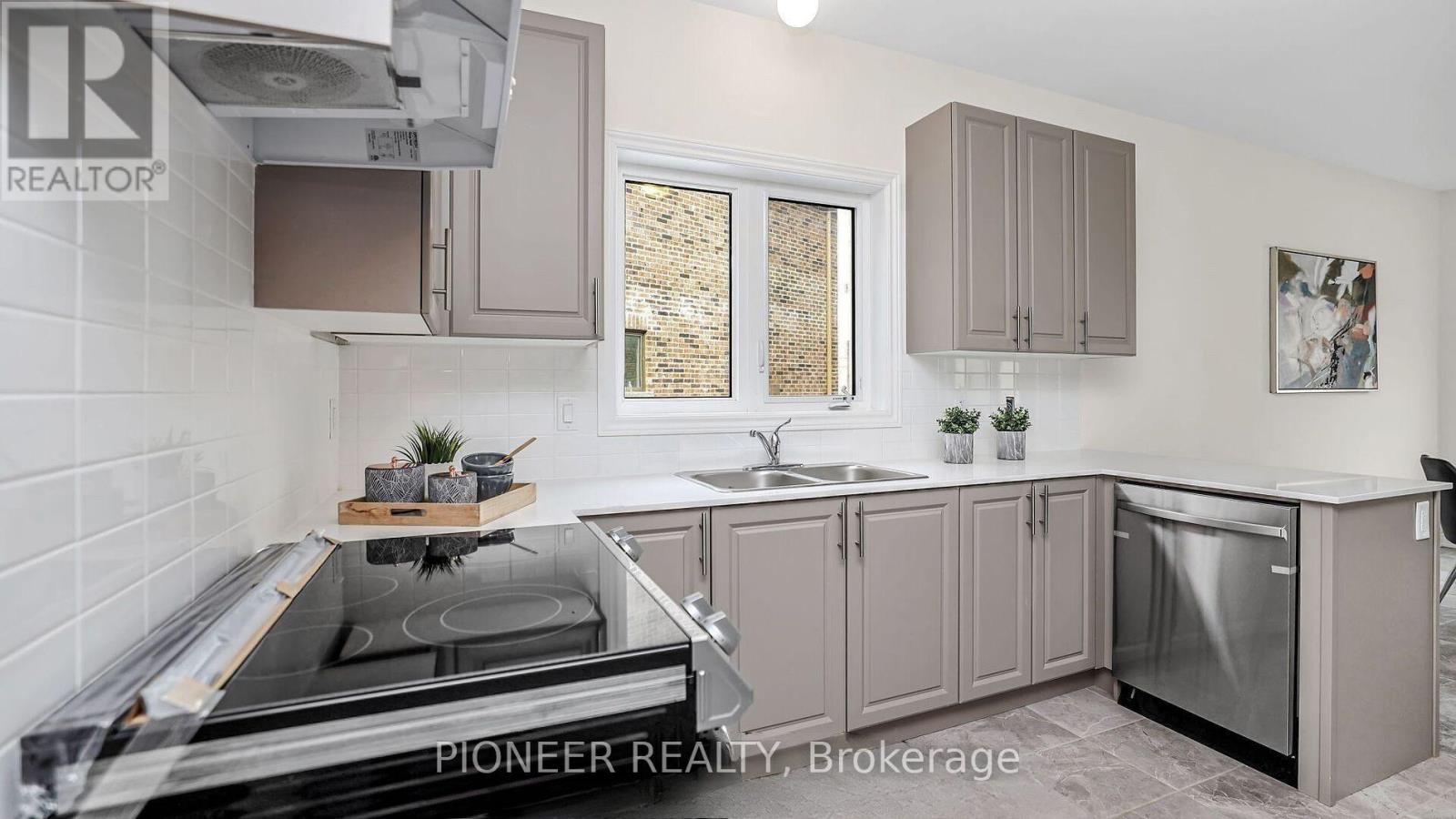112 Palace Street, Thorold, Ontario  L2V 0J7 - Photo 21 - X13809768