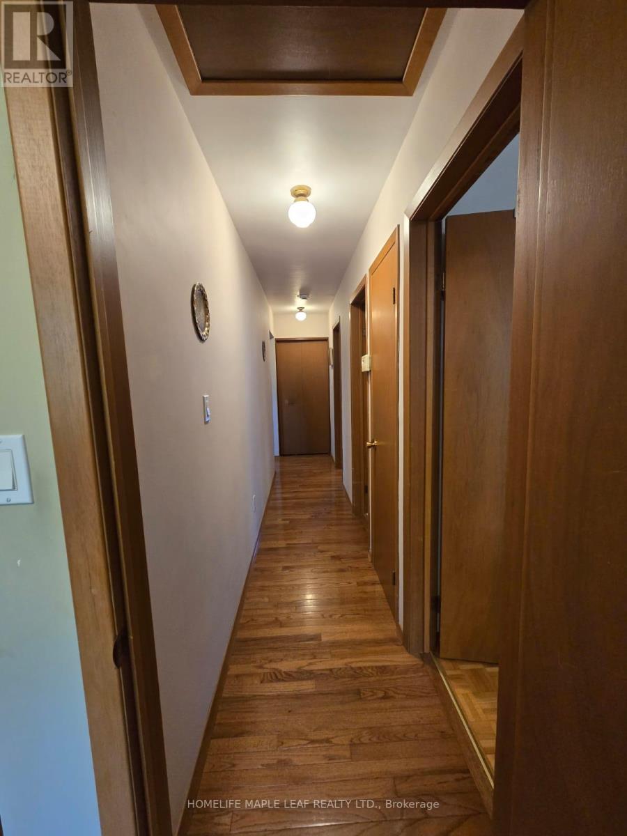 410 Lakeview Drive, Waterloo, Ontario  N2L 4Z6 - Photo 12 - X13813956