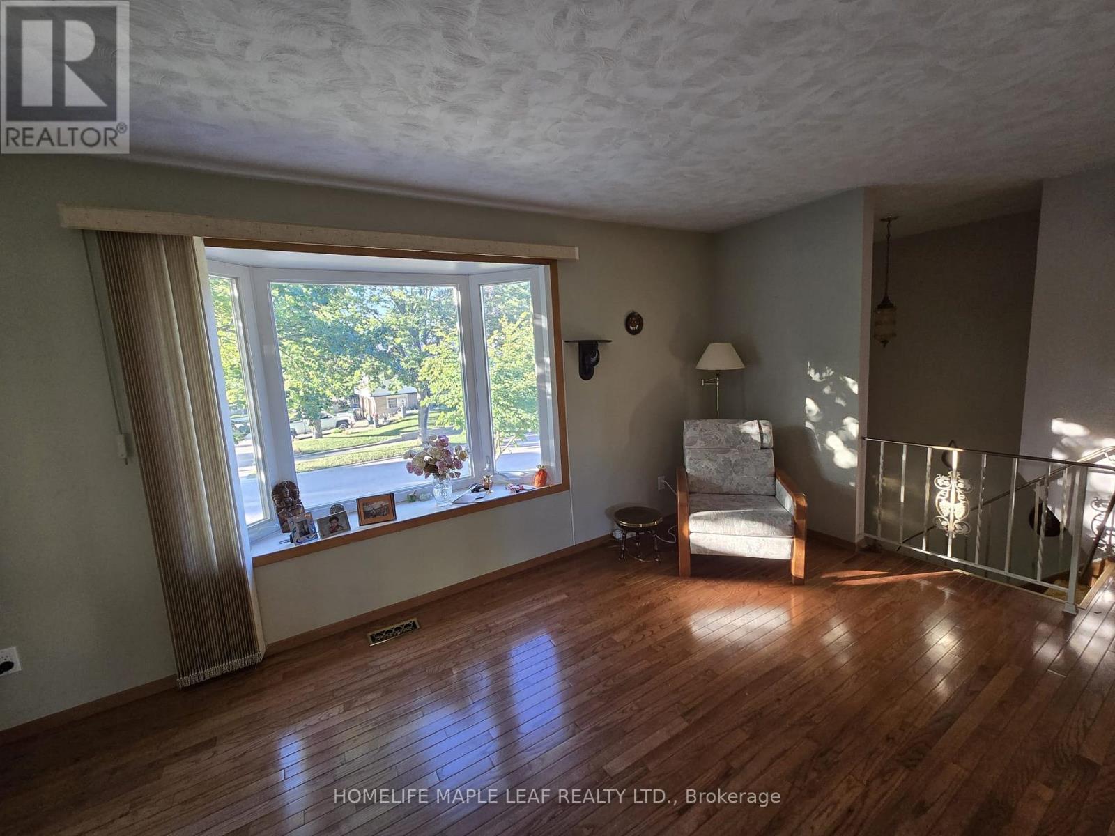 410 Lakeview Drive, Waterloo, Ontario  N2L 4Z6 - Photo 9 - X13813956