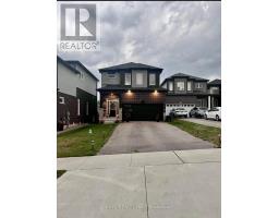 925 TARTAN COURT, Kitchener, Ontario