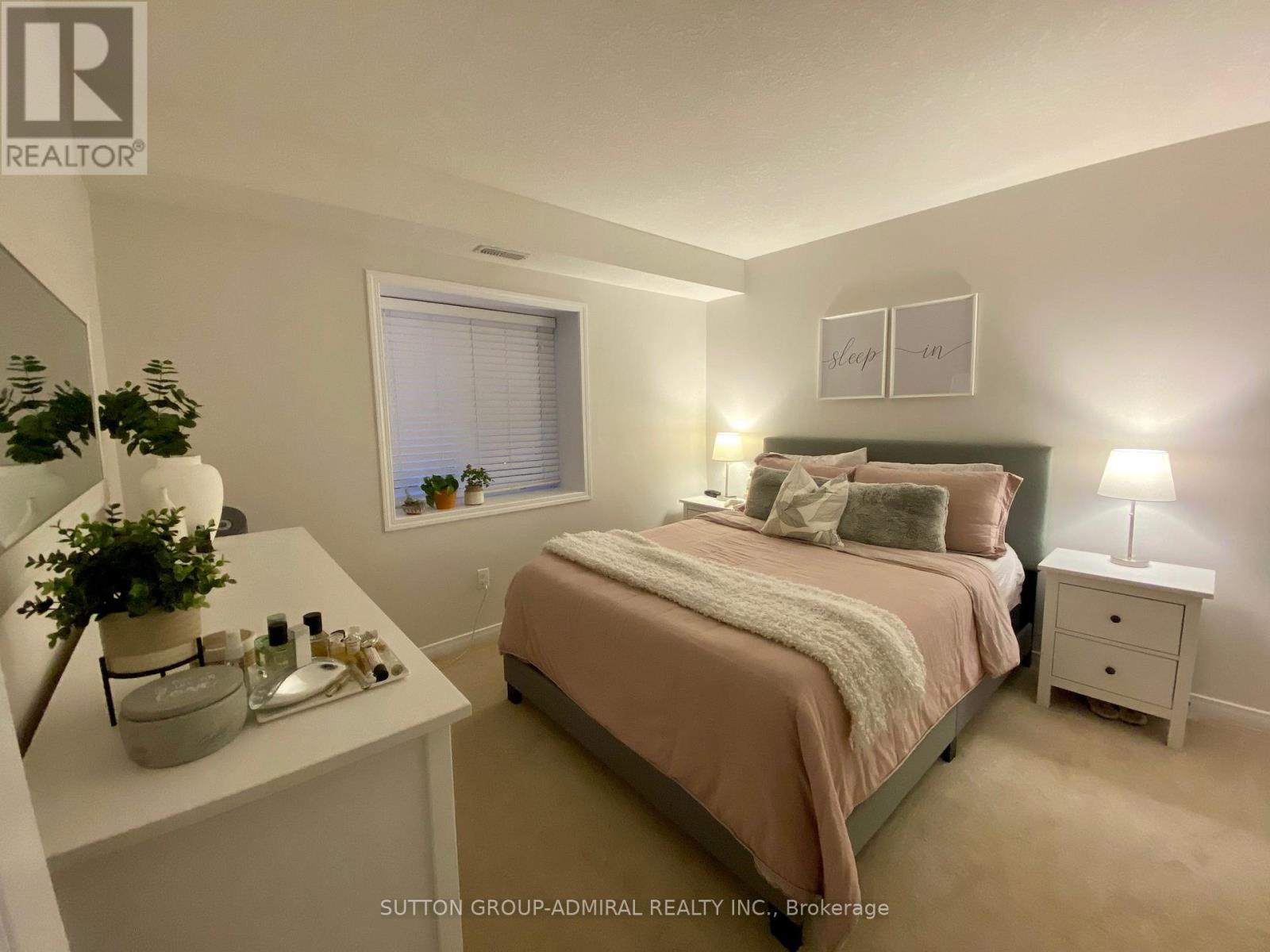 B - 25 Sienna Street, Waterloo, Ontario  N2R 1P7 - Photo 5 - X13820192