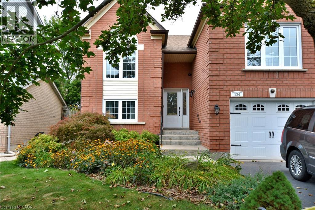 134 Boulding Avenue, Waterdown, Ontario  L0R 2M3 - Photo 1 - 40865468