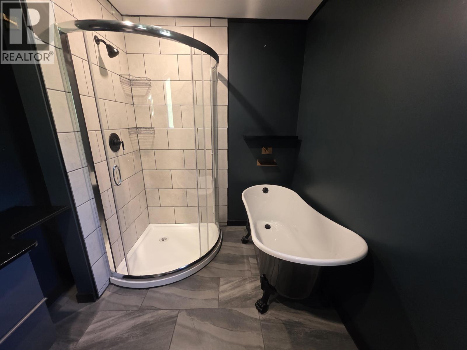 2421 Kroyer Street, Terrace, British Columbia  V8G 0G2 - Photo 14 - R3168581