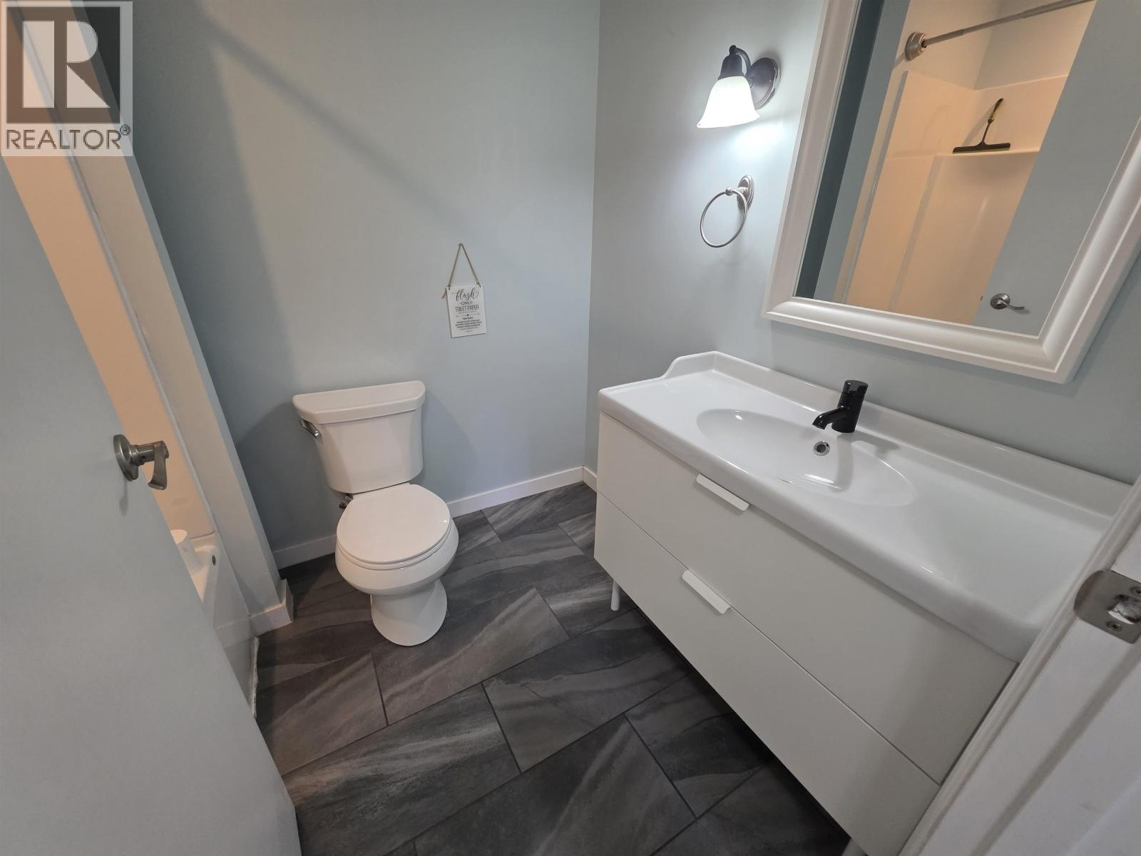 2421 Kroyer Street, Terrace, British Columbia  V8G 0G2 - Photo 10 - R3168581