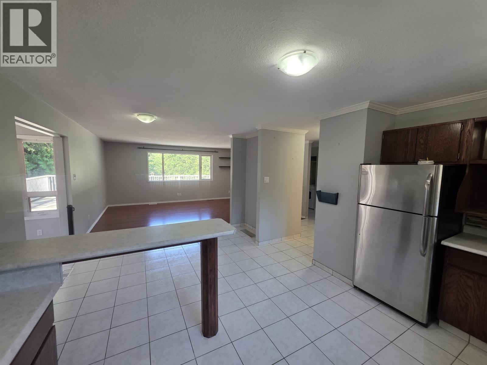 2421 Kroyer Street, Terrace, British Columbia  V8G 0G2 - Photo 6 - R3168581