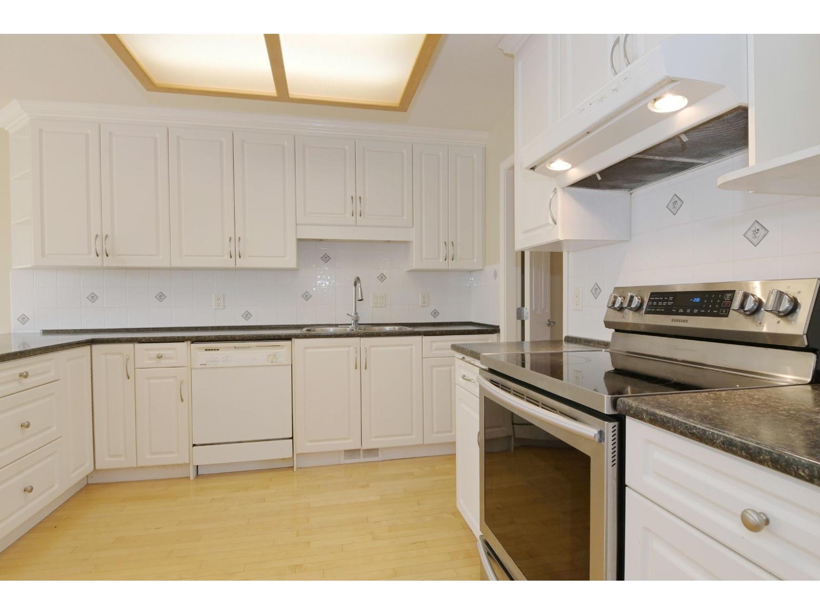 2 3115 Trafalgar Street, Abbotsford, British Columbia  V2S 8C5 - Photo 13 - R3168001