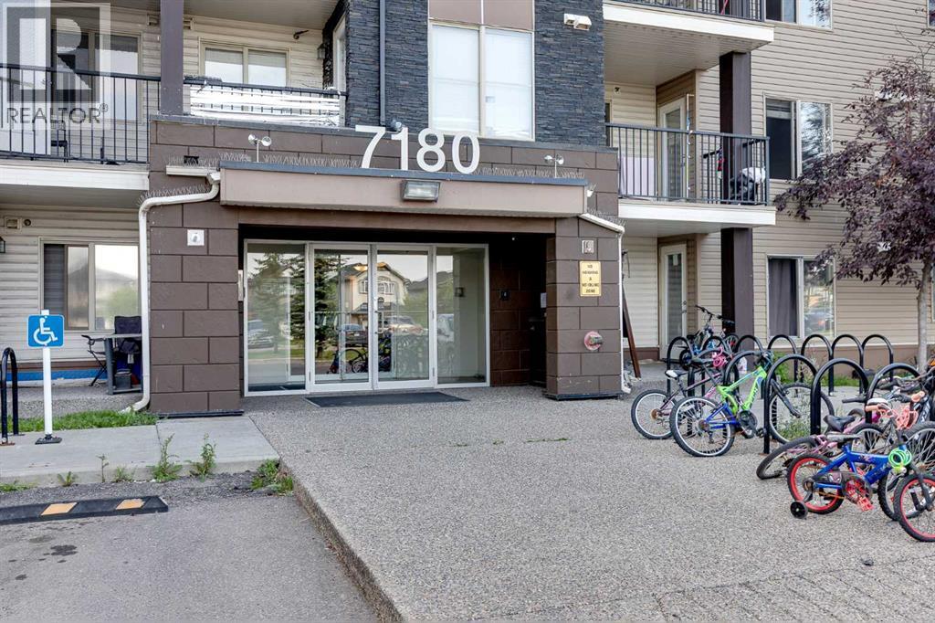 420, 7180 80 Avenue NE photo 2