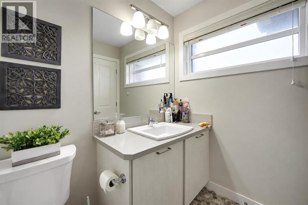 16 Skyview Circle Ne, Calgary, Alberta  T3N 0V3 - Photo 15 - A2346416