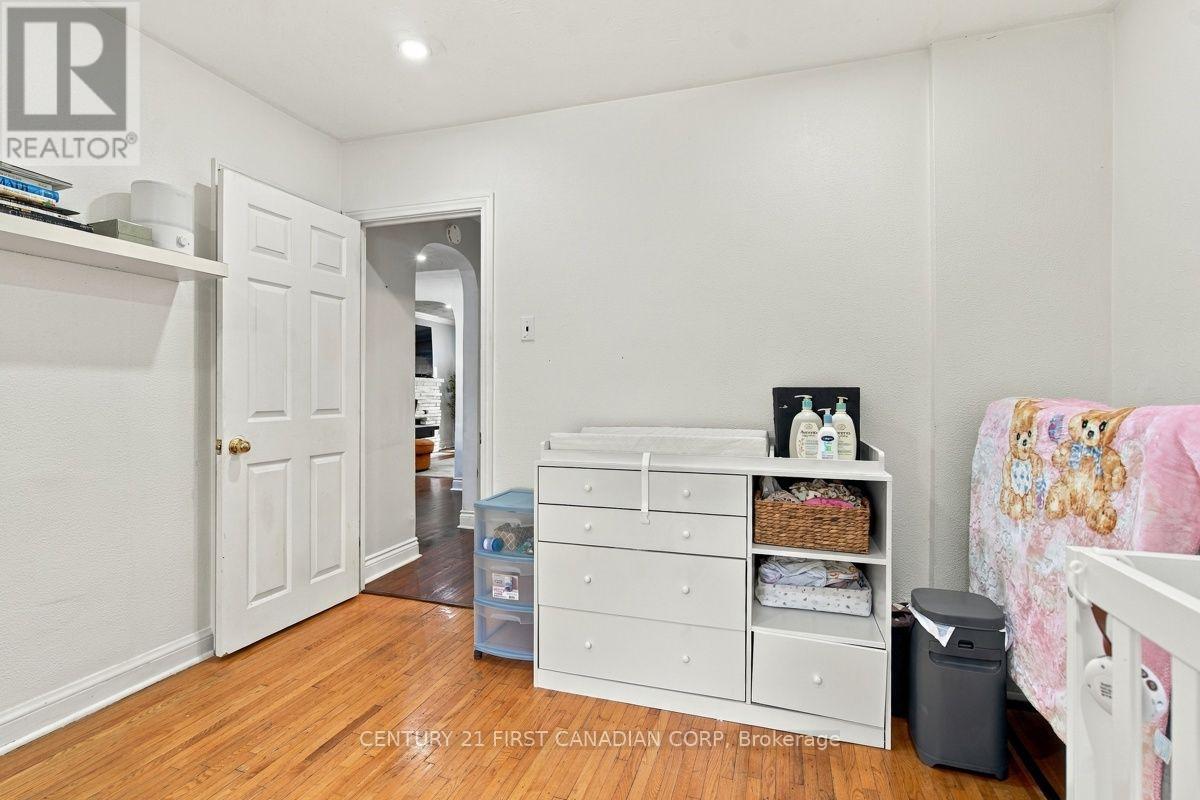 1324 Langmuir Avenue, London East, Ontario  N5W 2G6 - Photo 22 - X13820306