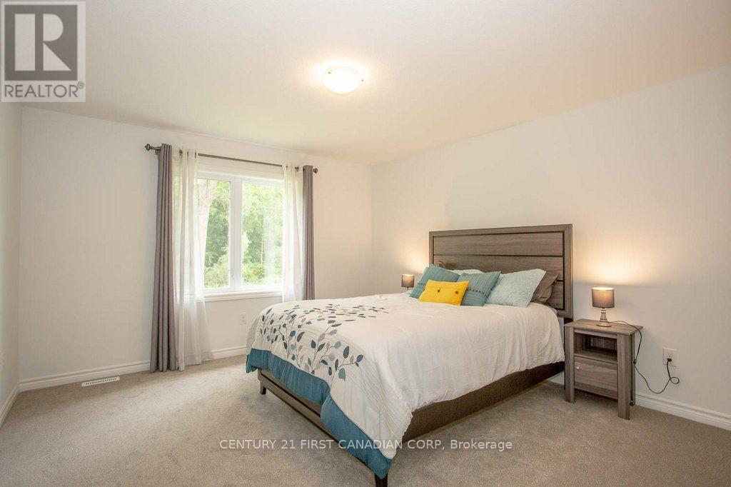 471 George Street, Central Elgin, Ontario  N5L 0B1 - Photo 12 - X13820410