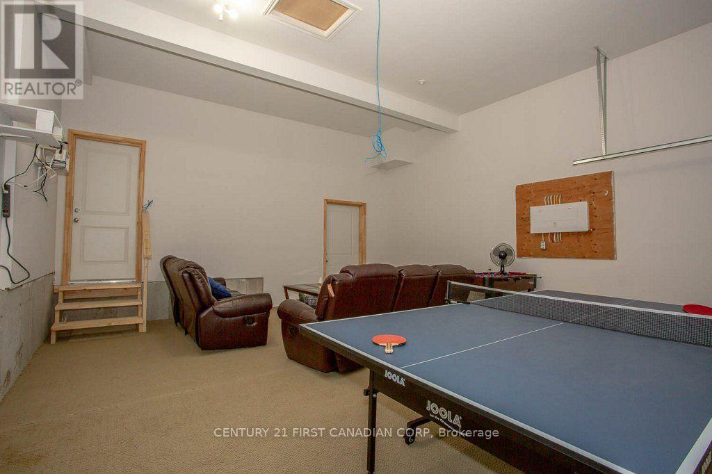 471 George Street, Central Elgin, Ontario  N5L 0B1 - Photo 17 - X13820410
