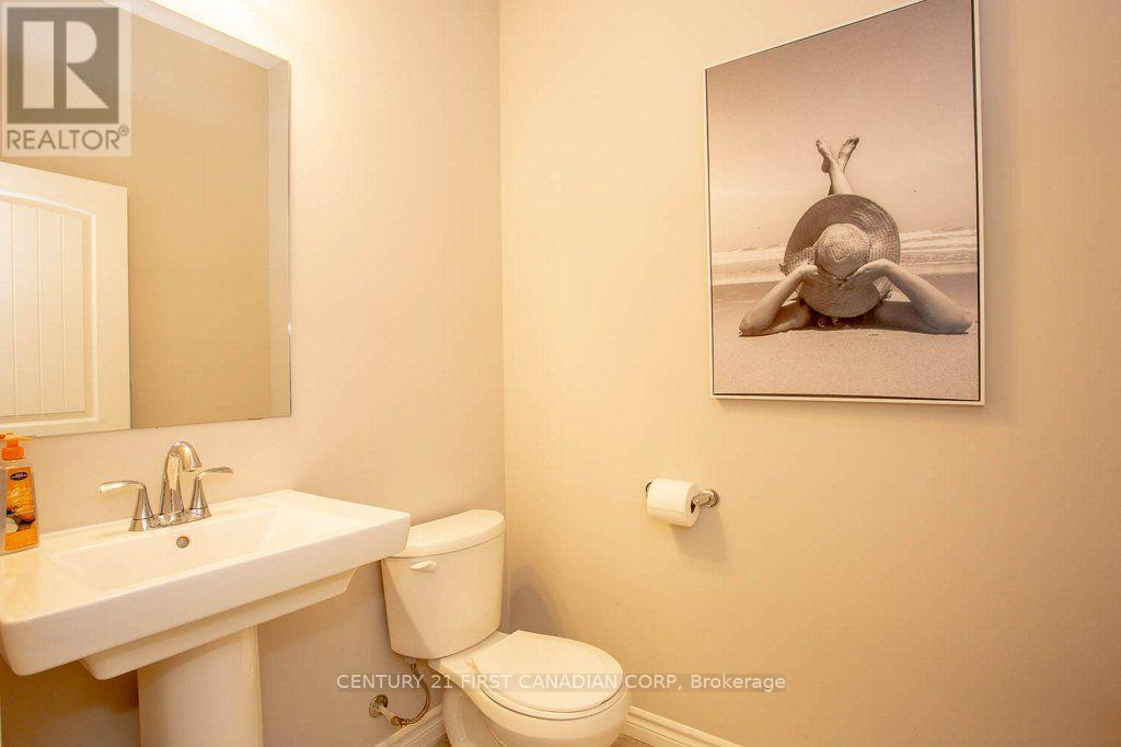 471 George Street, Central Elgin, Ontario  N5L 0B1 - Photo 7 - X13820410