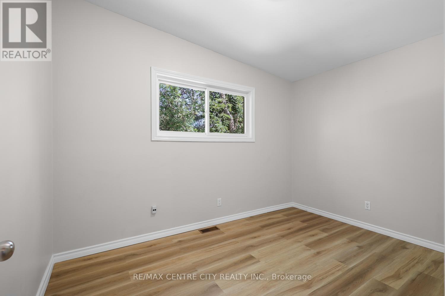 71 Cavendish Crescent, London North, Ontario  N6H 1A3 - Photo 22 - X13820516