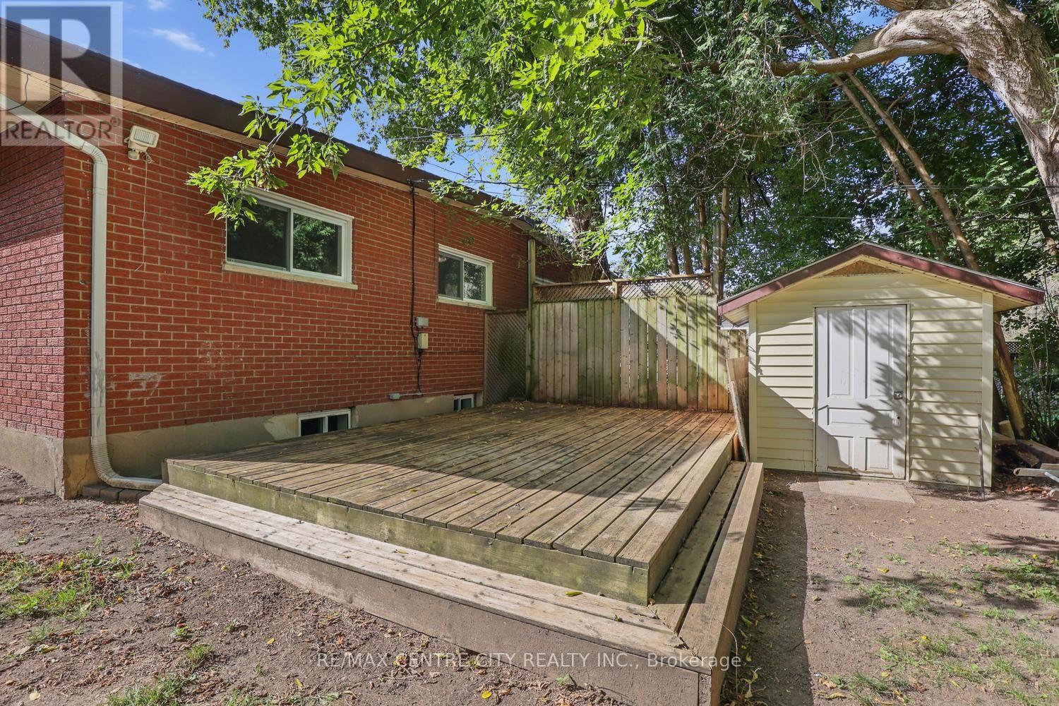 71 Cavendish Crescent, London North, Ontario  N6H 1A3 - Photo 46 - X13820516