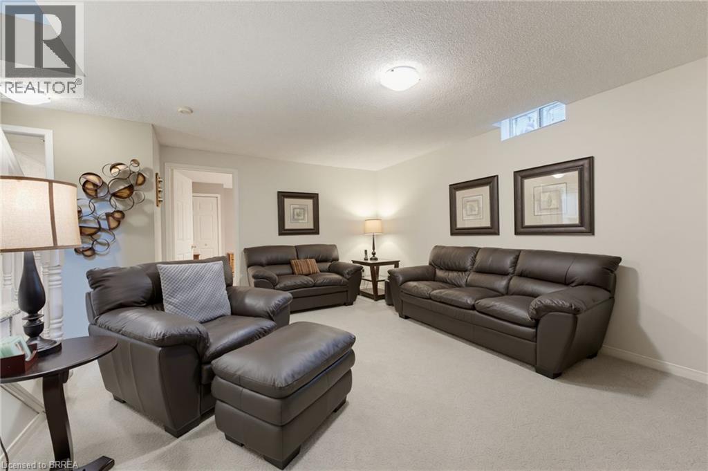 11 Courtland Drive, Brantford, Ontario  N3R 7V8 - Photo 19 - 40865801