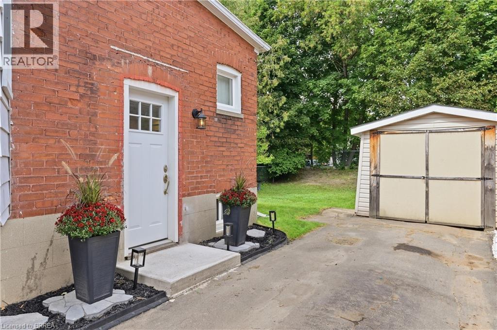 87 Strathcona Avenue, Brantford, Ontario  N3S 1T7 - Photo 2 - 40863828
