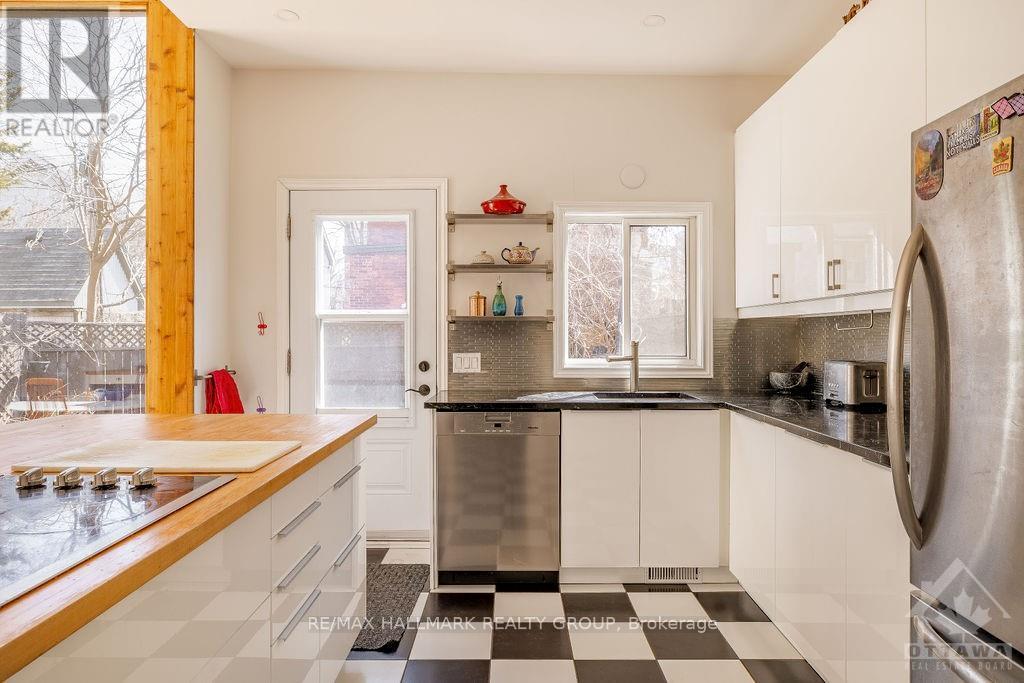 252 Daly Avenue, Ottawa, Ontario  K1N 6G5 - Photo 4 - X13820370