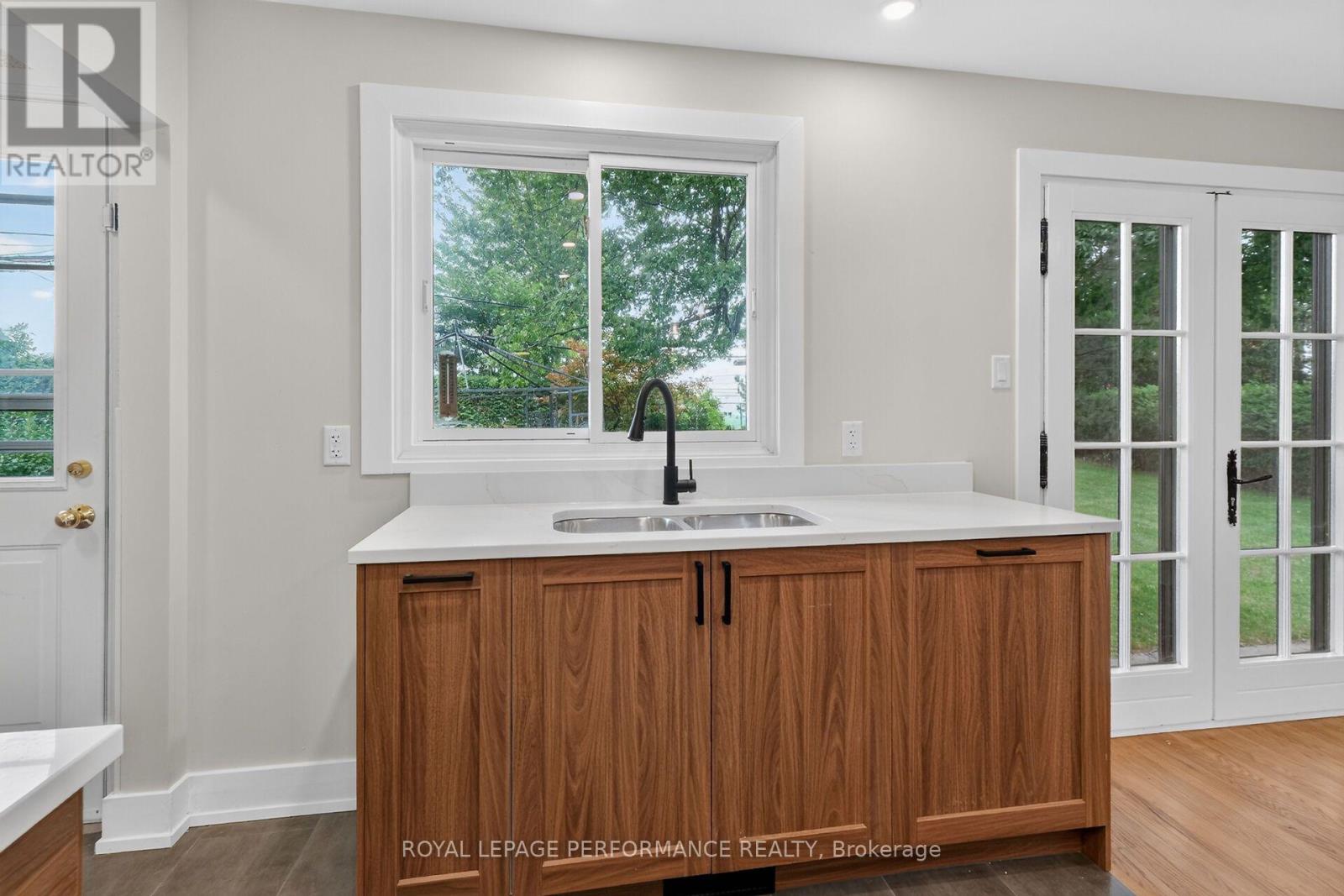 2337 Samuel Drive, Ottawa, Ontario K1G 3C3 - Photo 17 - X13820448
