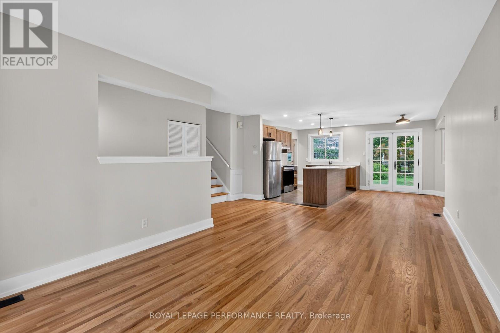 2337 Samuel Drive, Ottawa, Ontario K1G 3C3 - Photo 9 - X13820448