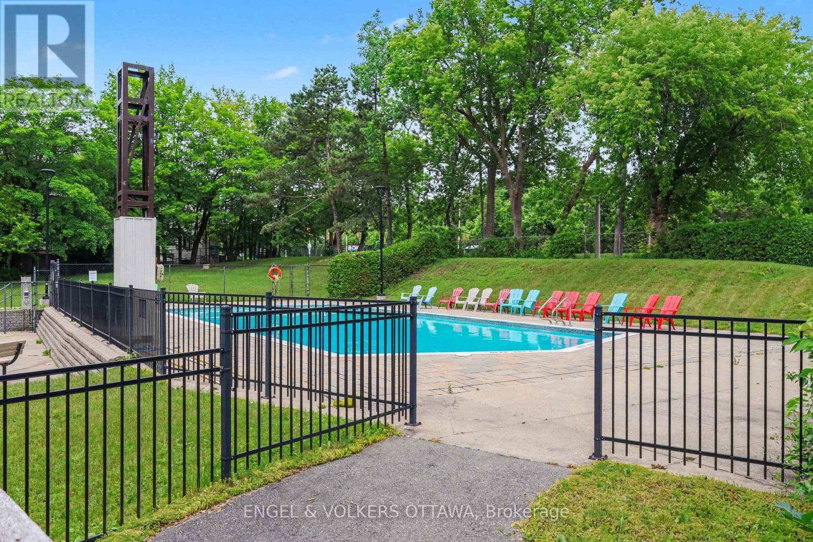 109 - 915 Elmsmere Road, Ottawa, Ontario  K1J 8H8 - Photo 31 - X13820464