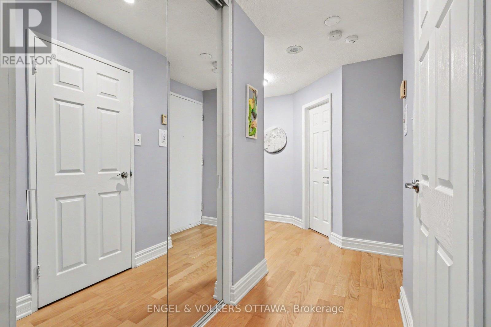 109 - 915 Elmsmere Road, Ottawa, Ontario  K1J 8H8 - Photo 5 - X13820464
