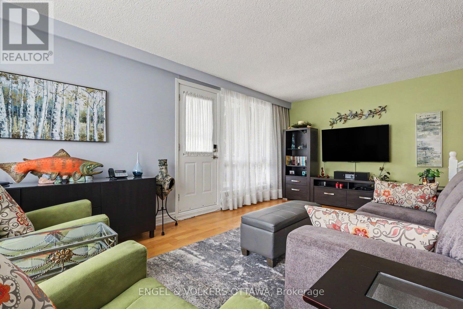 109 - 915 Elmsmere Road, Ottawa, Ontario  K1J 8H8 - Photo 9 - X13820464