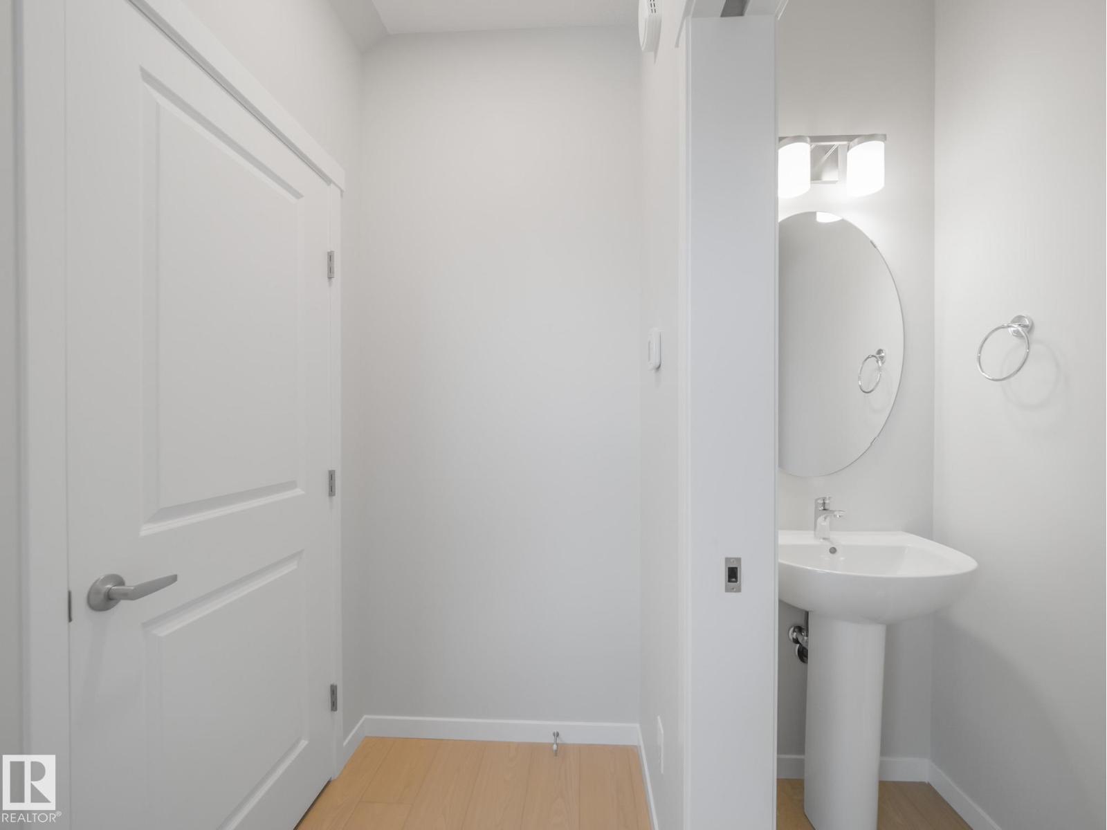 326 172 AV NW