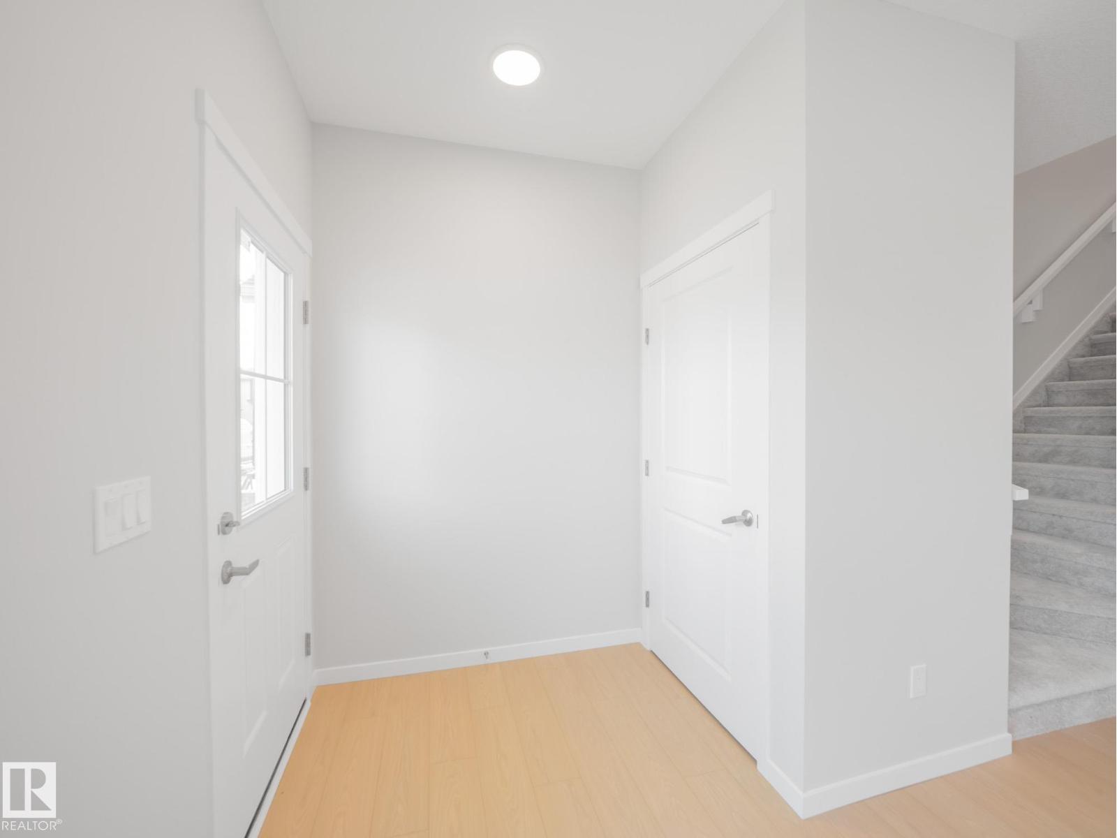 326 172 AV NW
