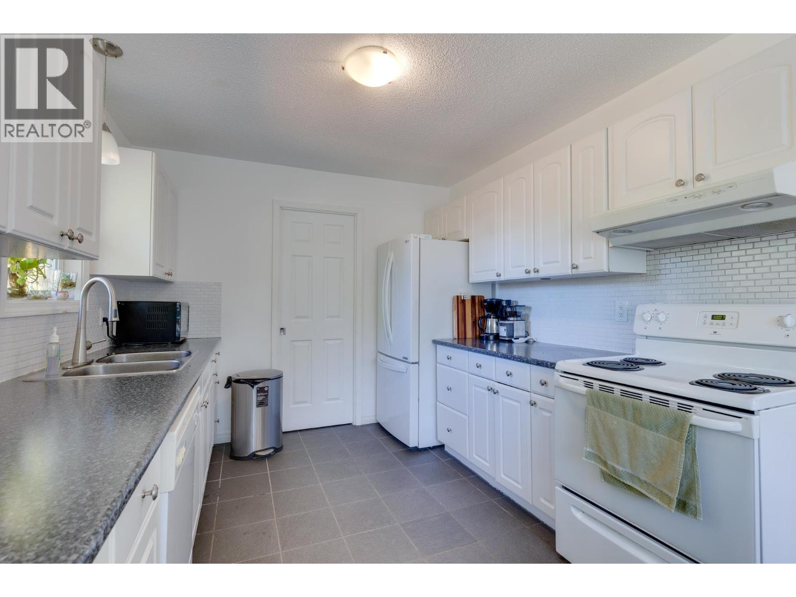 7287 Aldeen Road, Prince George, British Columbia  V2N 5P8 - Photo 12 - R3168882