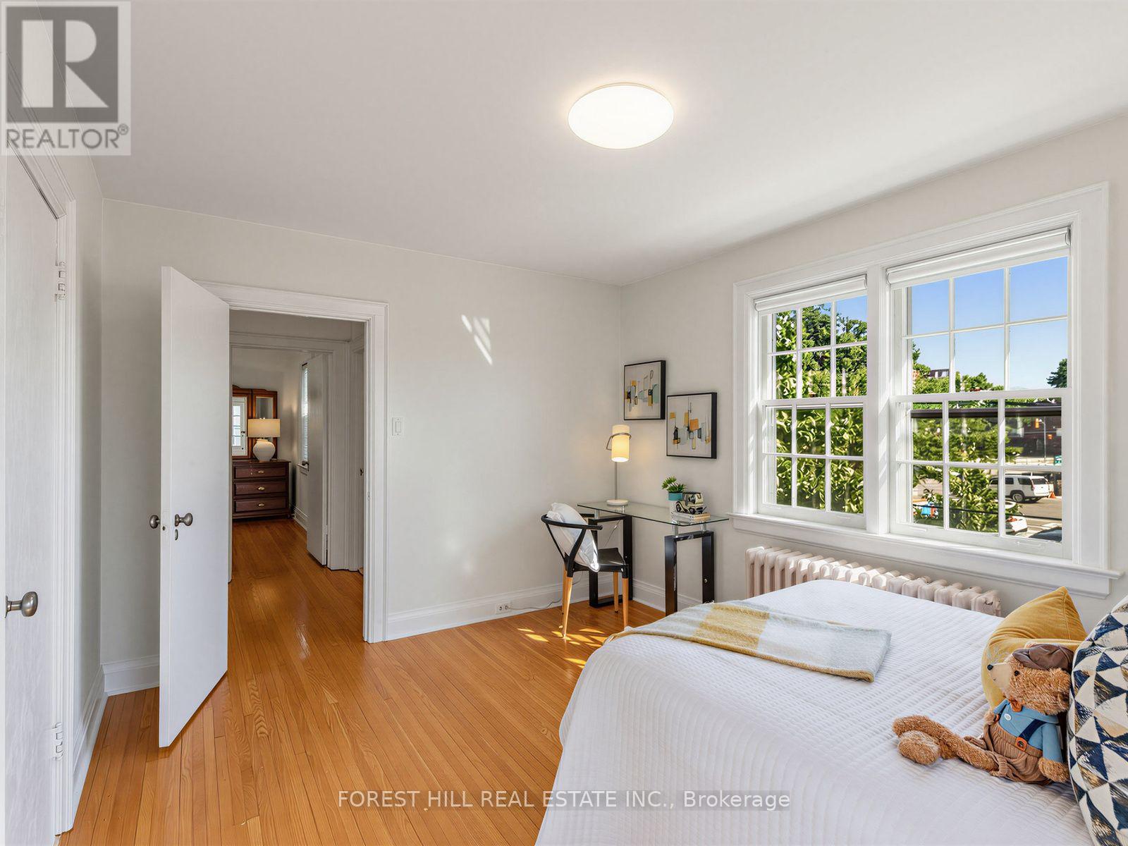 28 Castle Knock Road, Toronto, Ontario  M5N 2J4 - Photo 15 - C13820360
