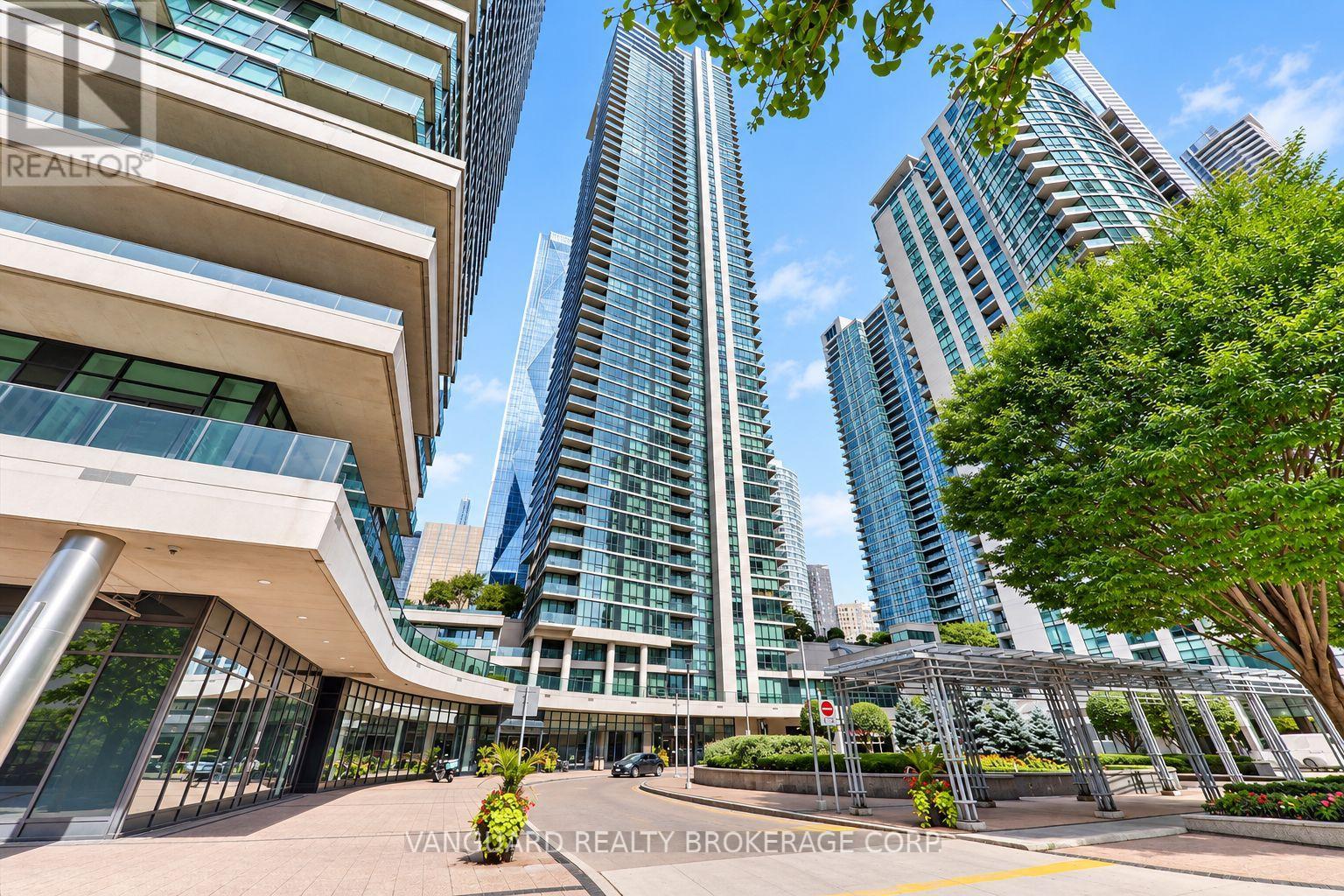 5104 - 16 HARBOUR STREET, Toronto, Ontario