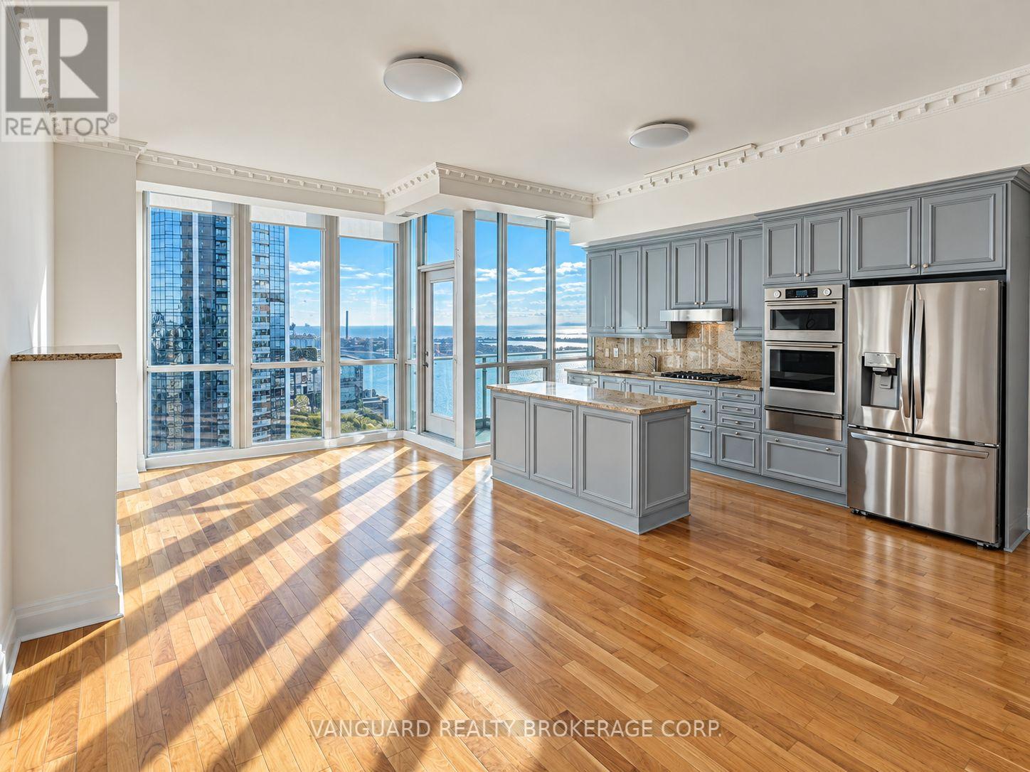 5104 - 16 Harbour Street, Toronto, Ontario  M5J 2C7 - Photo 2 - C13820404