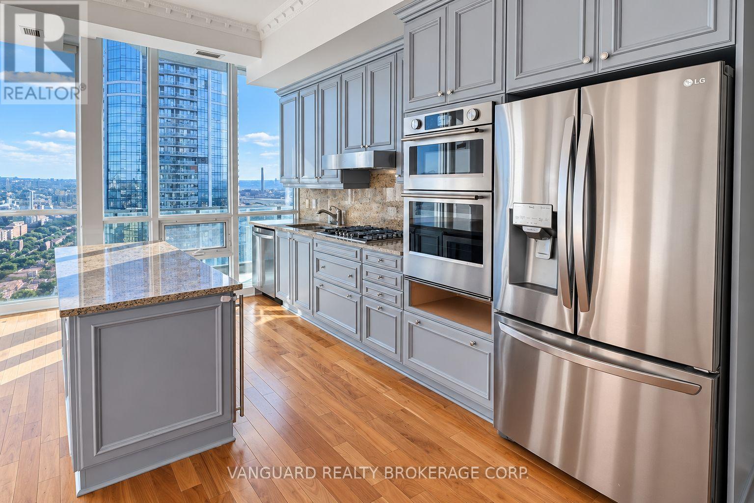 5104 - 16 Harbour Street, Toronto, Ontario  M5J 2C7 - Photo 3 - C13820404
