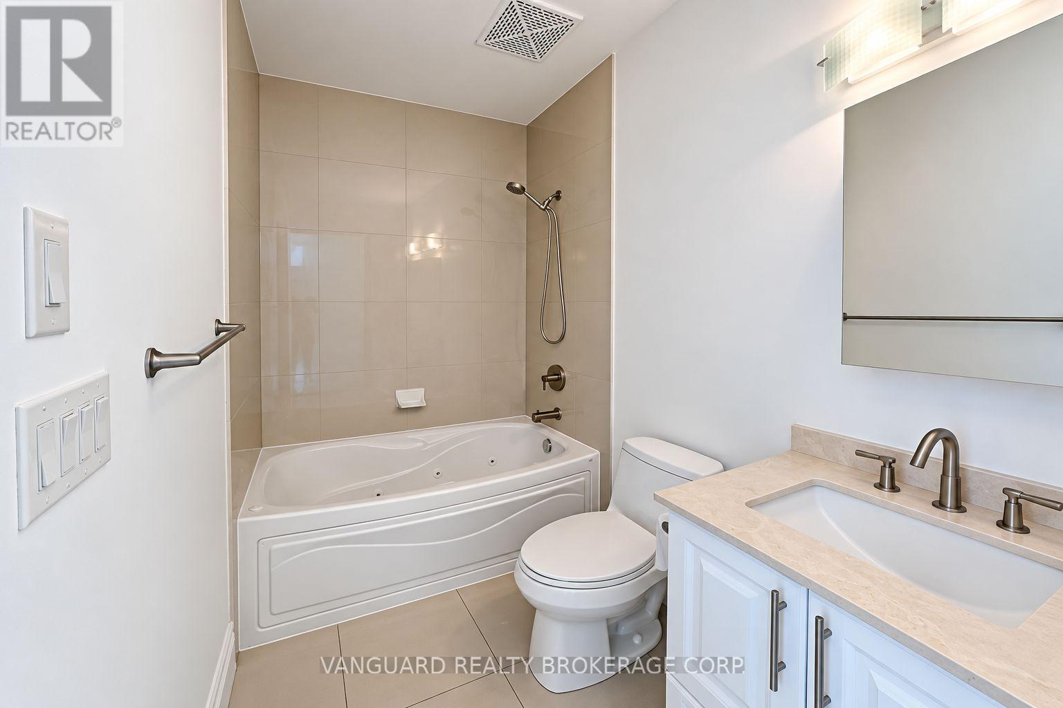 5104 - 16 Harbour Street, Toronto, Ontario  M5J 2C7 - Photo 9 - C13820404