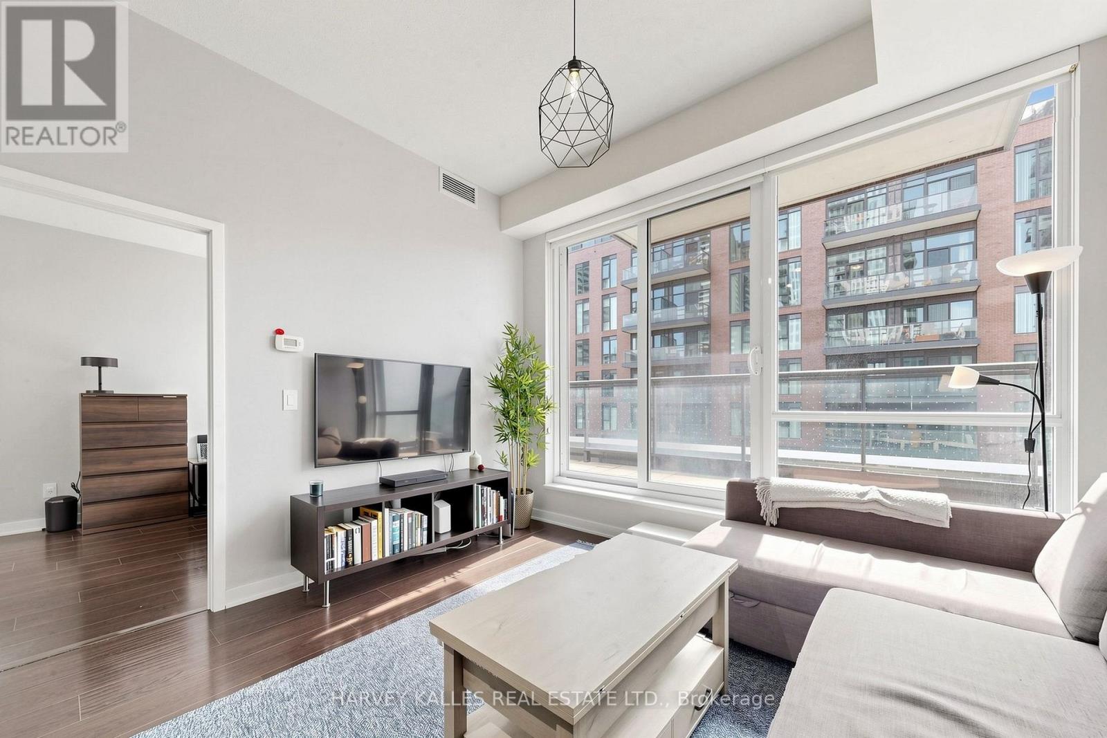419 - 55 Regent Park Boulevard, Toronto, Ontario  M5A 0C2 - Photo 4 - C13820438