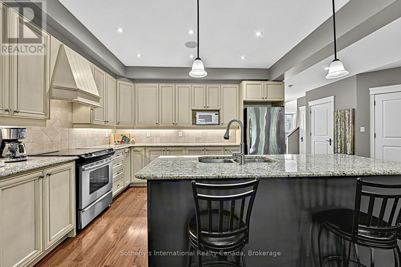 9 Meadowbrook Lane, Blue Mountains, Ontario N0H 2P0 - Photo 14 - X13820276
