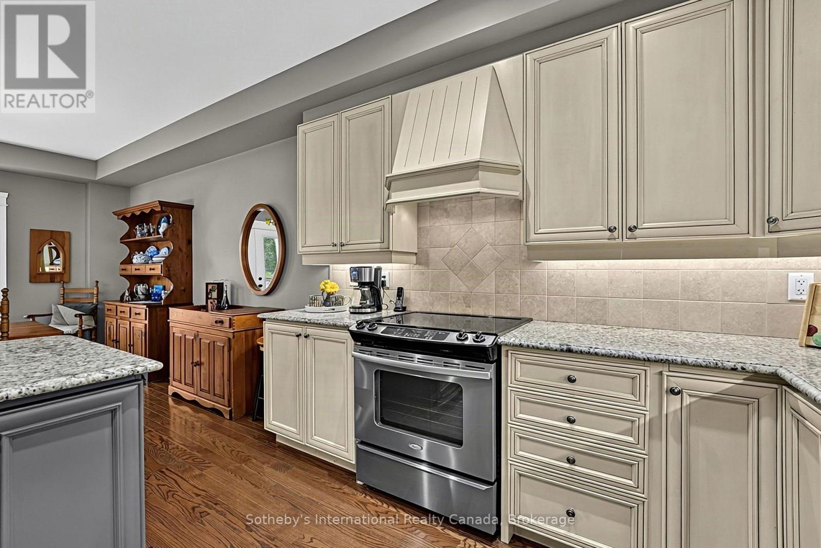 9 Meadowbrook Lane, Blue Mountains, Ontario N0H 2P0 - Photo 15 - X13820276