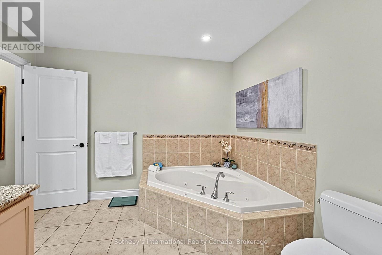 9 Meadowbrook Lane, Blue Mountains, Ontario N0H 2P0 - Photo 29 - X13820276